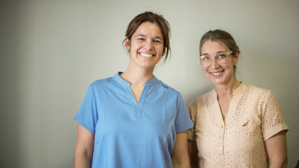Dra. Rocío Marroquín y Dra. Analía Carrión en OdontoBa